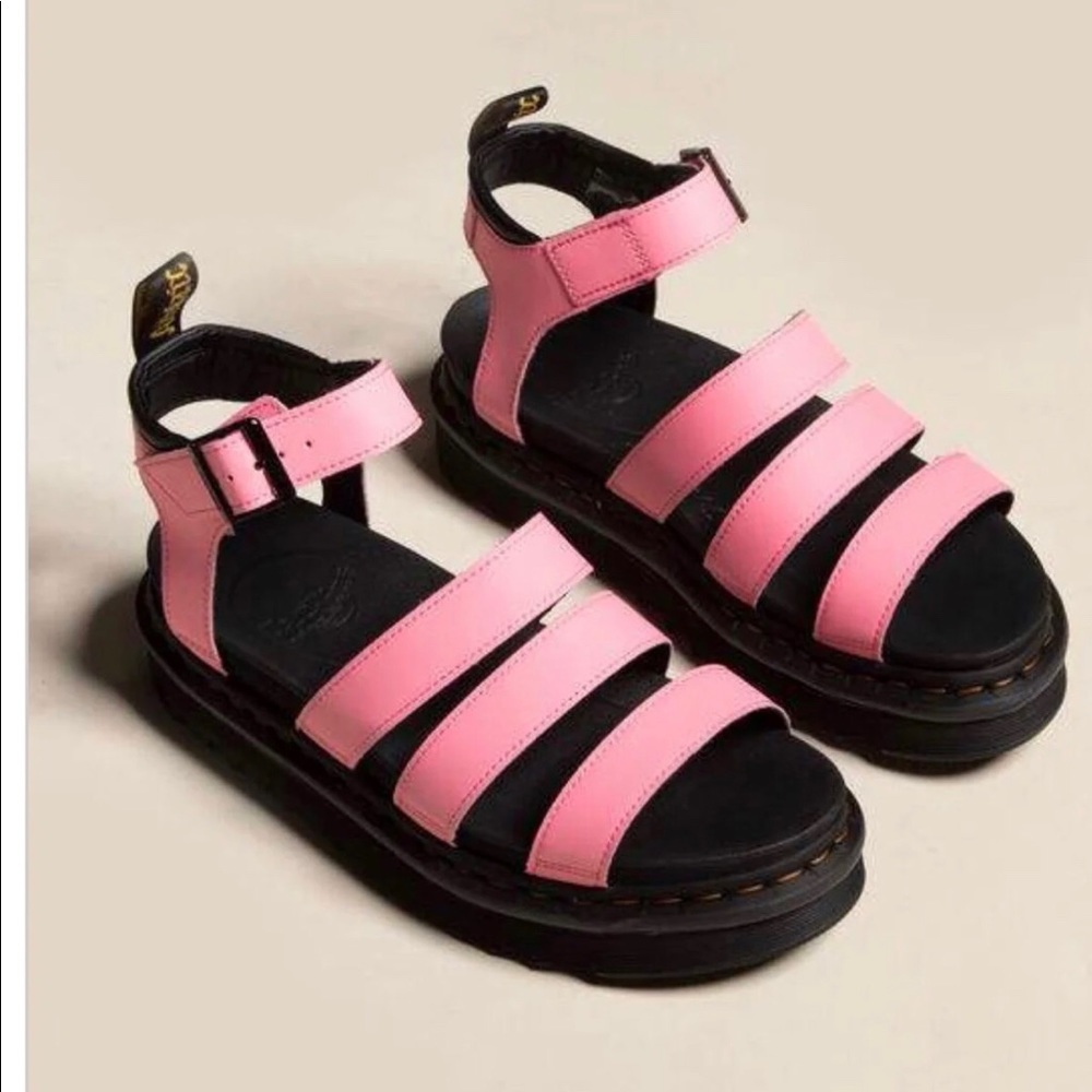 Blair’e dr martens sandals